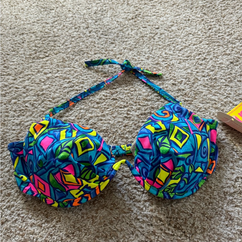 Vintage VENUS swimsuit, matching top and two pairs of bottoms!